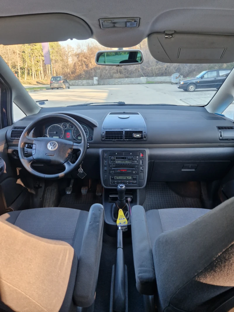 VW Sharan, снимка 11 - Автомобили и джипове - 48706955