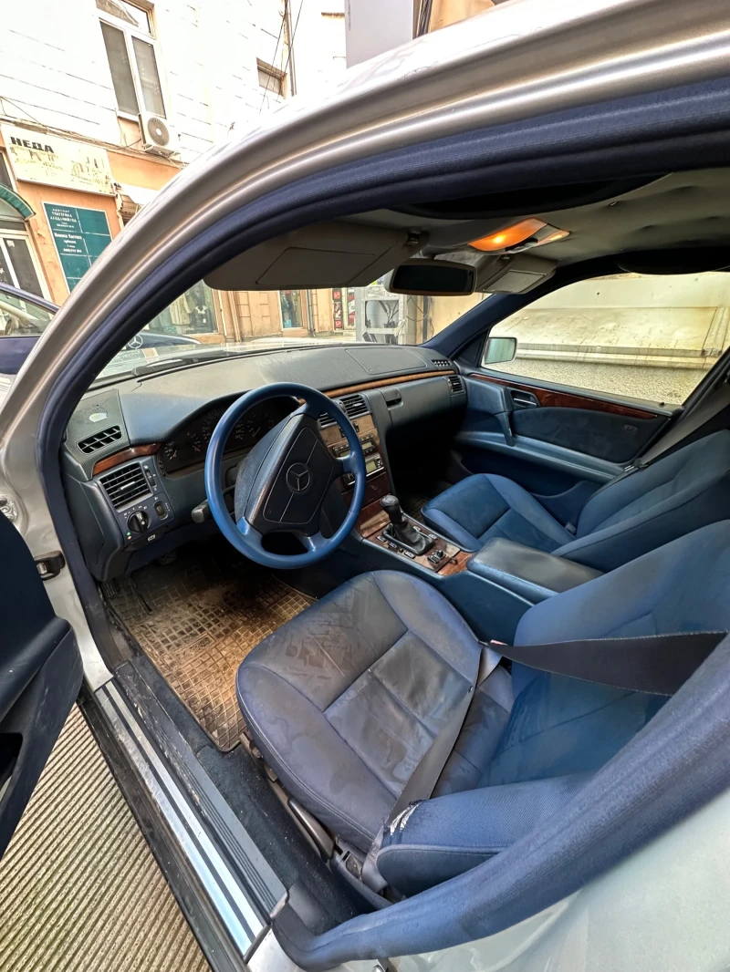 Mercedes-Benz E 200 W210 E200 Kompressor, снимка 6 - Автомобили и джипове - 48771863