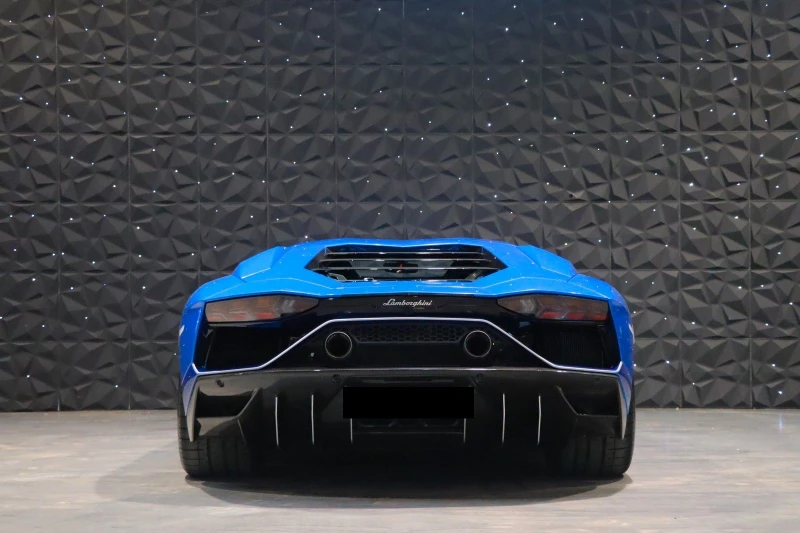 Lamborghini Aventador Ultimae/CERAMIC/CARBON/AD PERSONAM/LIFT/CAMERA/, снимка 5 - Автомобили и джипове - 49168063