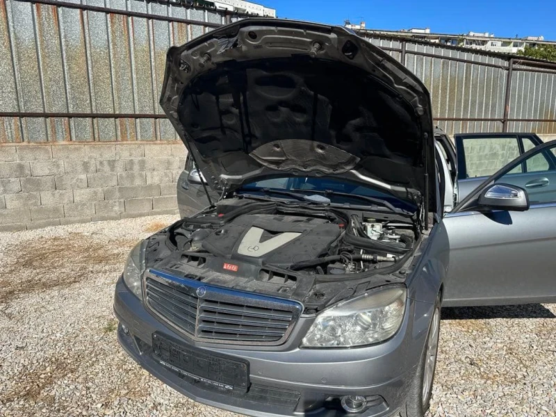 Mercedes-Benz C 320 Комби, снимка 2 - Автомобили и джипове - 49980683