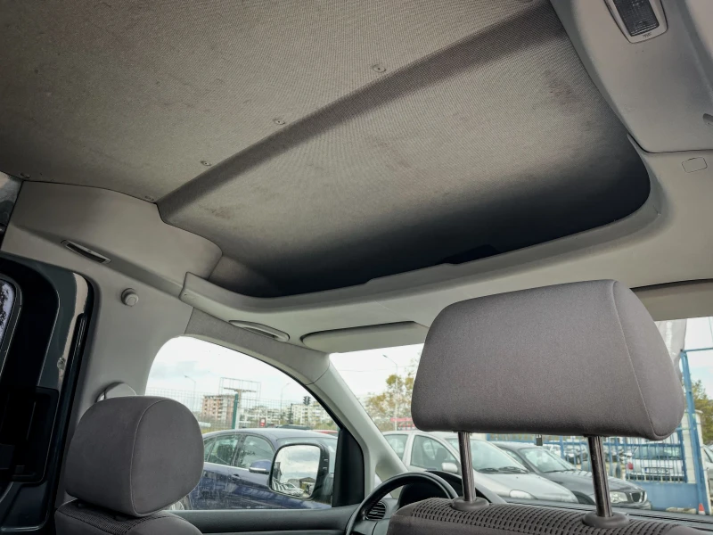 VW Caddy 1.9 TDI - 102k.c., снимка 11 - Автомобили и джипове - 52052361