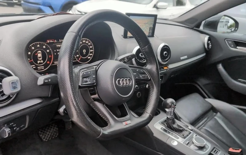 Audi A3 Keyless go* Камера* S-line* Quattro, снимка 7 - Автомобили и джипове - 52317895