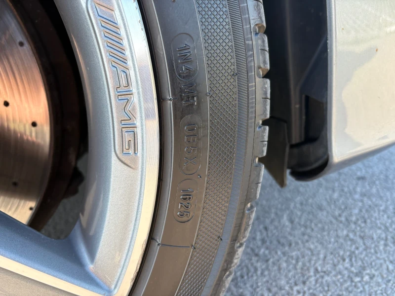 Mercedes-Benz C 250 AMG line 4 matic , снимка 7 - Автомобили и джипове - 52584710