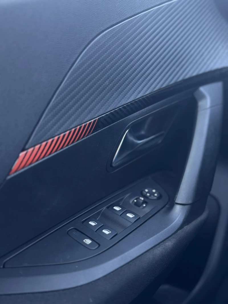 Peugeot 2008  NEW SUV ACTIVE 1.2 PureTech 100 BVM6 EURO6, снимка 13 - Автомобили и джипове - 52207623