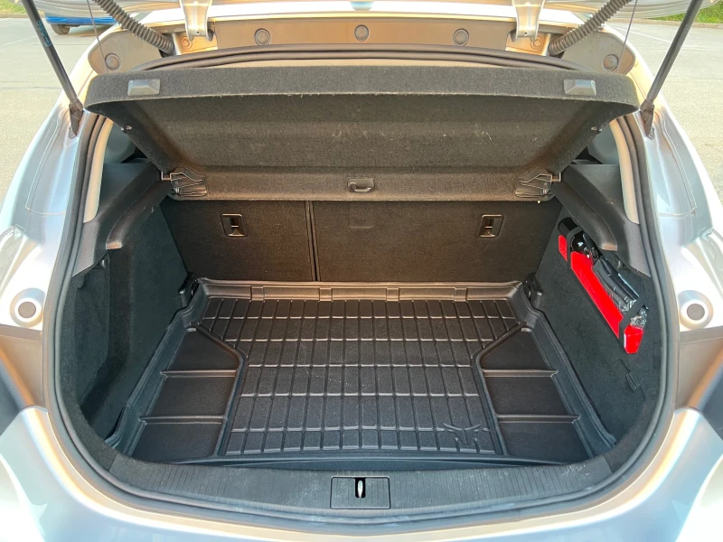 Opel Astra, снимка 9 - Автомобили и джипове - 52309190