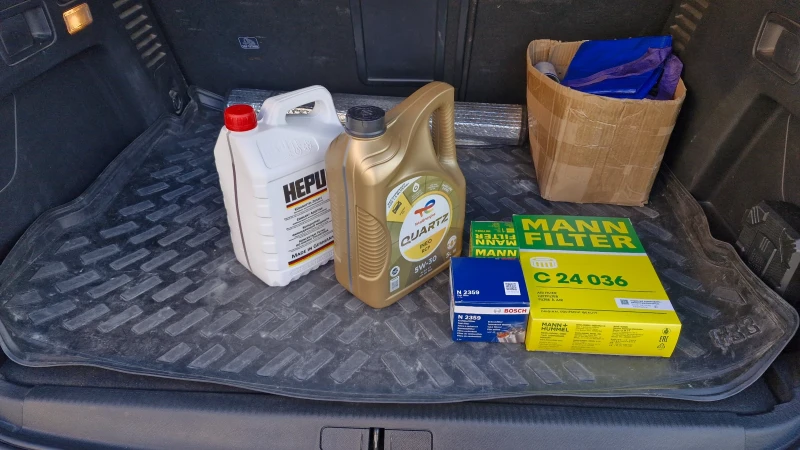 Peugeot 3008 1, 5 , снимка 9 - Автомобили и джипове - 52366599