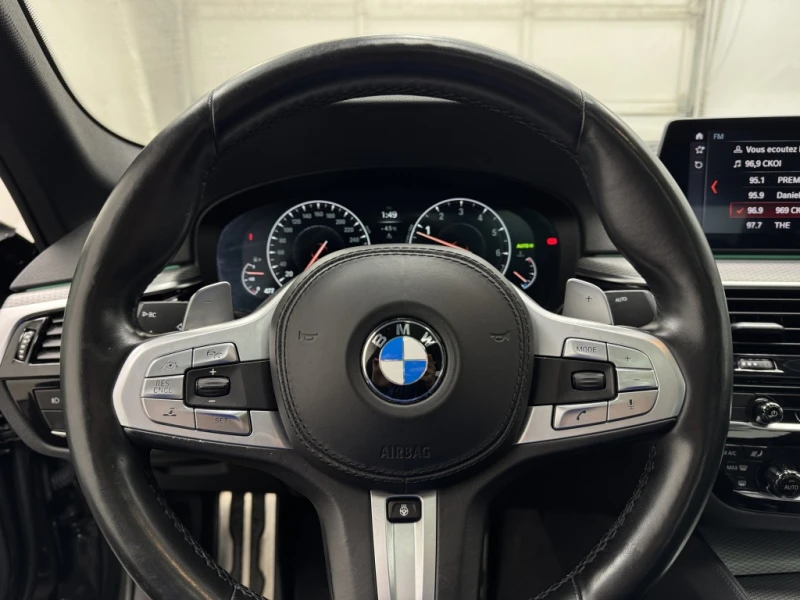 BMW 530 i  xDrive, снимка 8 - Автомобили и джипове - 52838423