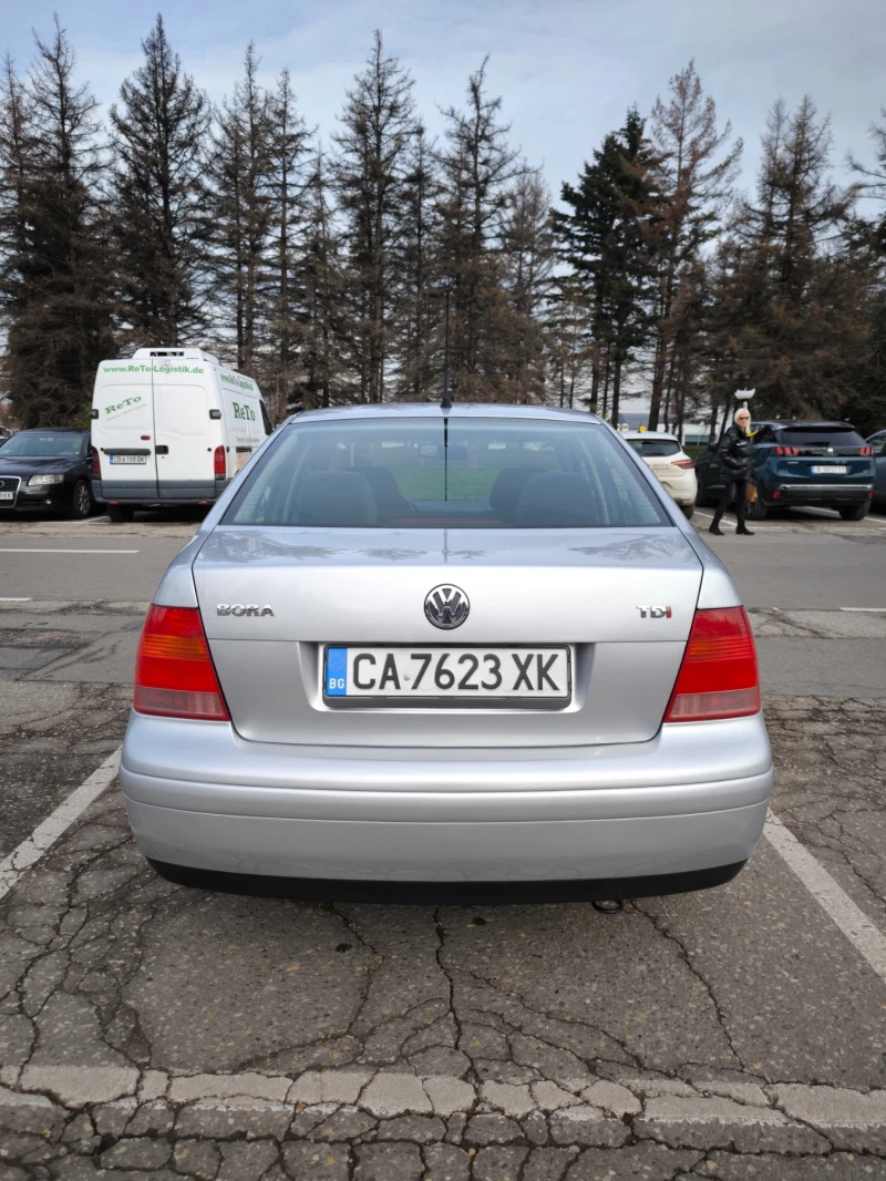 VW Bora, снимка 7 - Автомобили и джипове - 53099202