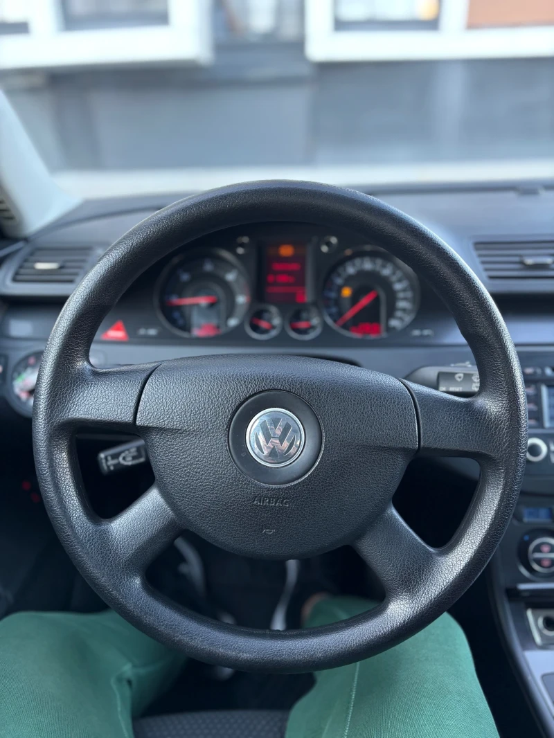 VW Passat 1.9tdi 105 ks, снимка 16 - Автомобили и джипове - 53178936