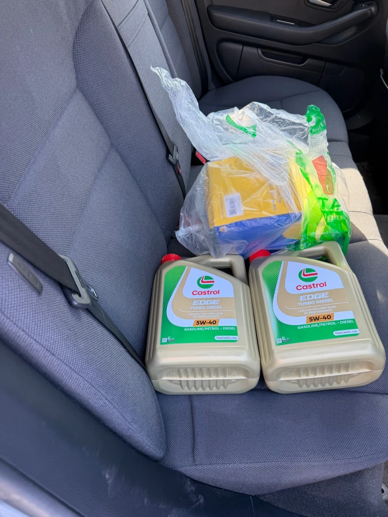 Audi A8 3.0D QUATTRO СМЕНИНИ МАСЛО И ФИЛТРИ , снимка 13 - Автомобили и джипове - 53597275