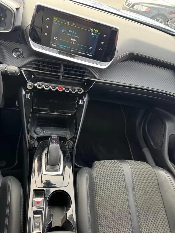 Peugeot 2008 e-Allure Electric GT Line, снимка 7 - Автомобили и джипове - 54105756
