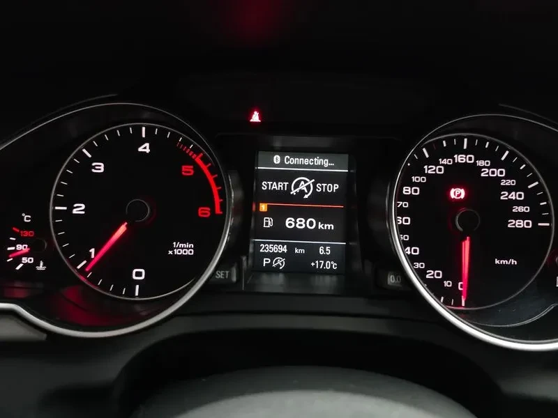 Audi A5 2.0 TDI Quattro, снимка 8 - Автомобили и джипове - 54551490