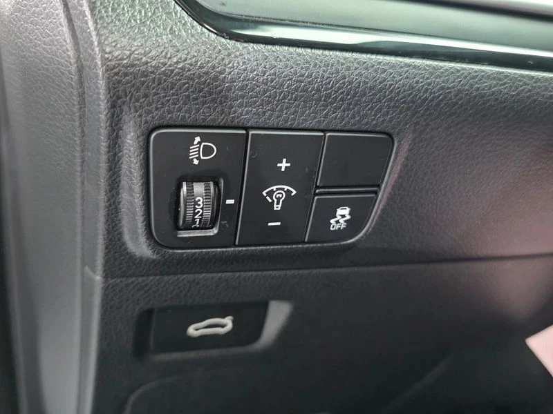 Kia K5 2.0 Automatic, снимка 9 - Автомобили и джипове - 55585983