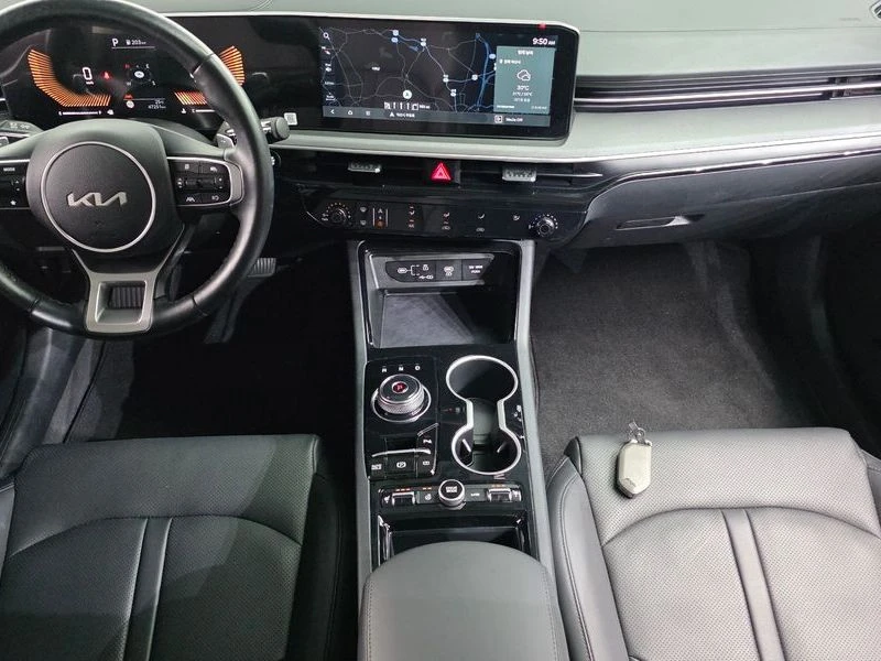 Kia K5 2.0 Automatic, снимка 10 - Автомобили и джипове - 55585983