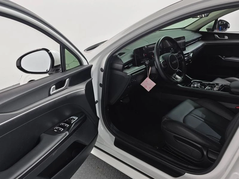 Kia K5 2.0 Automatic, снимка 7 - Автомобили и джипове - 55585983