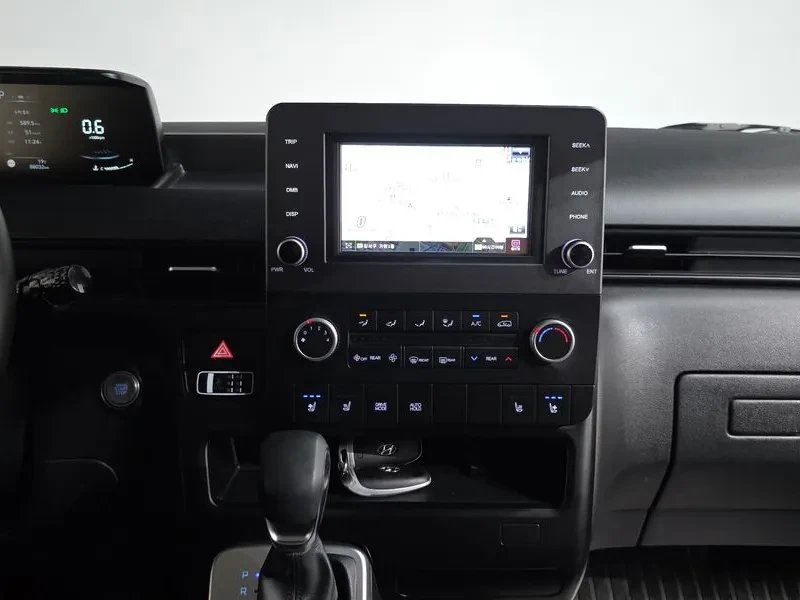 Hyundai Staria 9-SEAT 3.5�������� ���* ���������* �������* �����A | Mobile.bg � ����������� 13