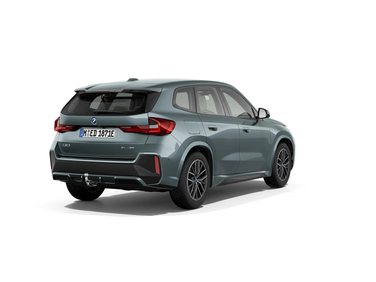 BMW iX1 xDrive30 - изображение 3