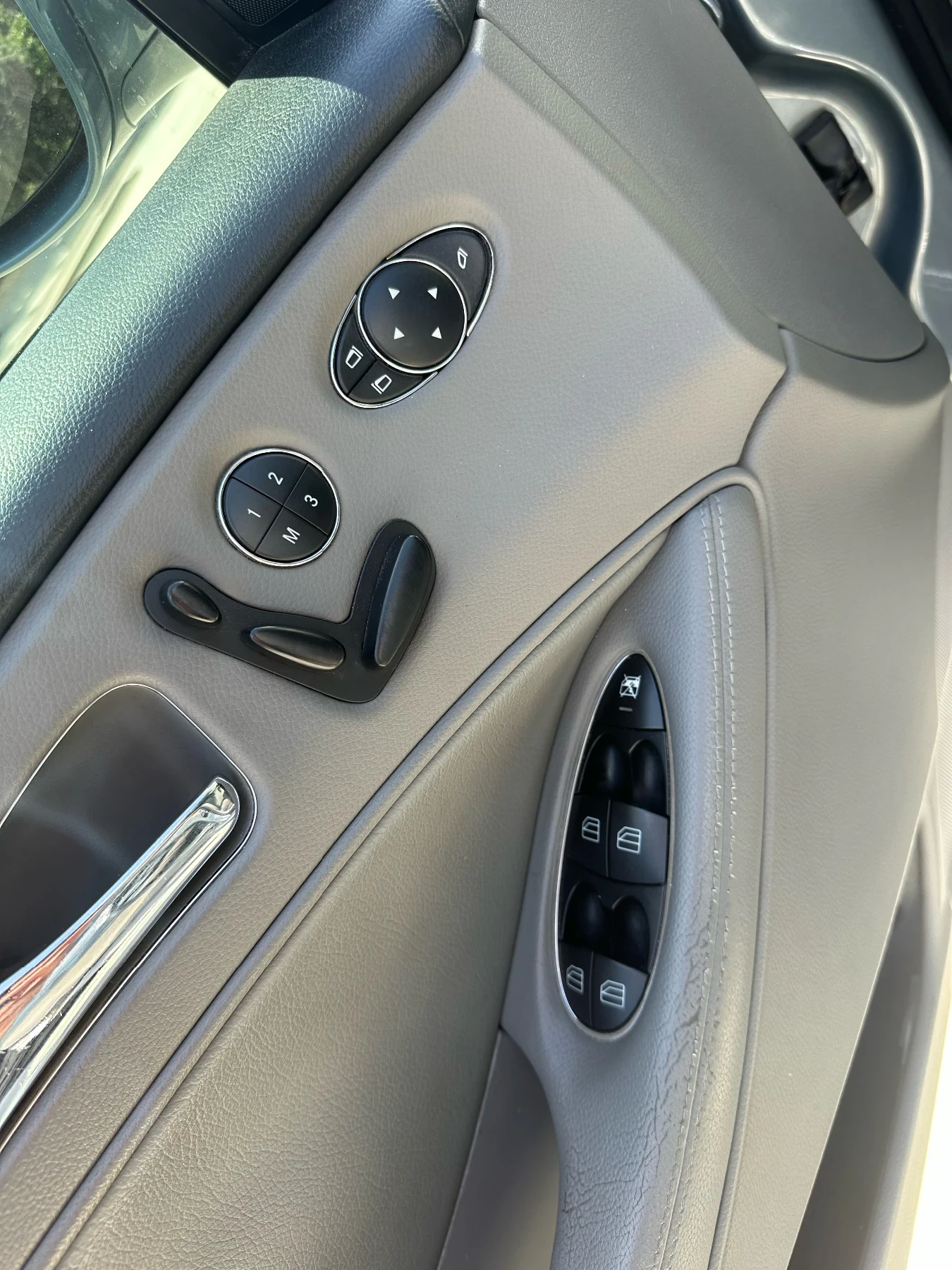 Mercedes-Benz CLS 350 Газ  - изображение 8