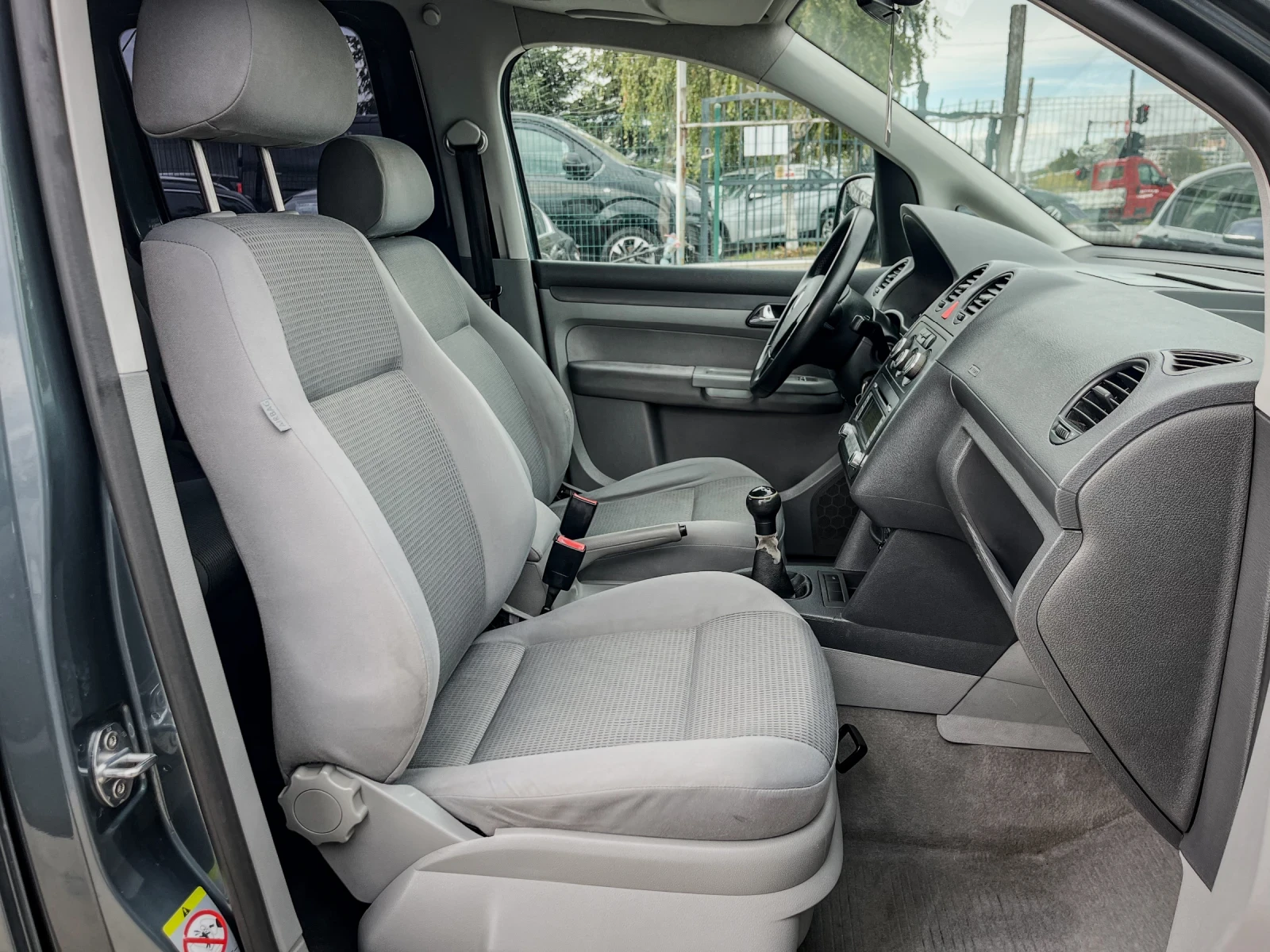 VW Caddy 1.9 TDI - 102k.c. | Mobile.bg   12