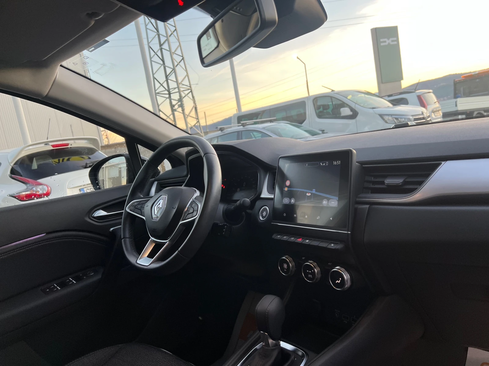 Renault Captur 1.3 TCe / 140 .. | Mobile.bg   14