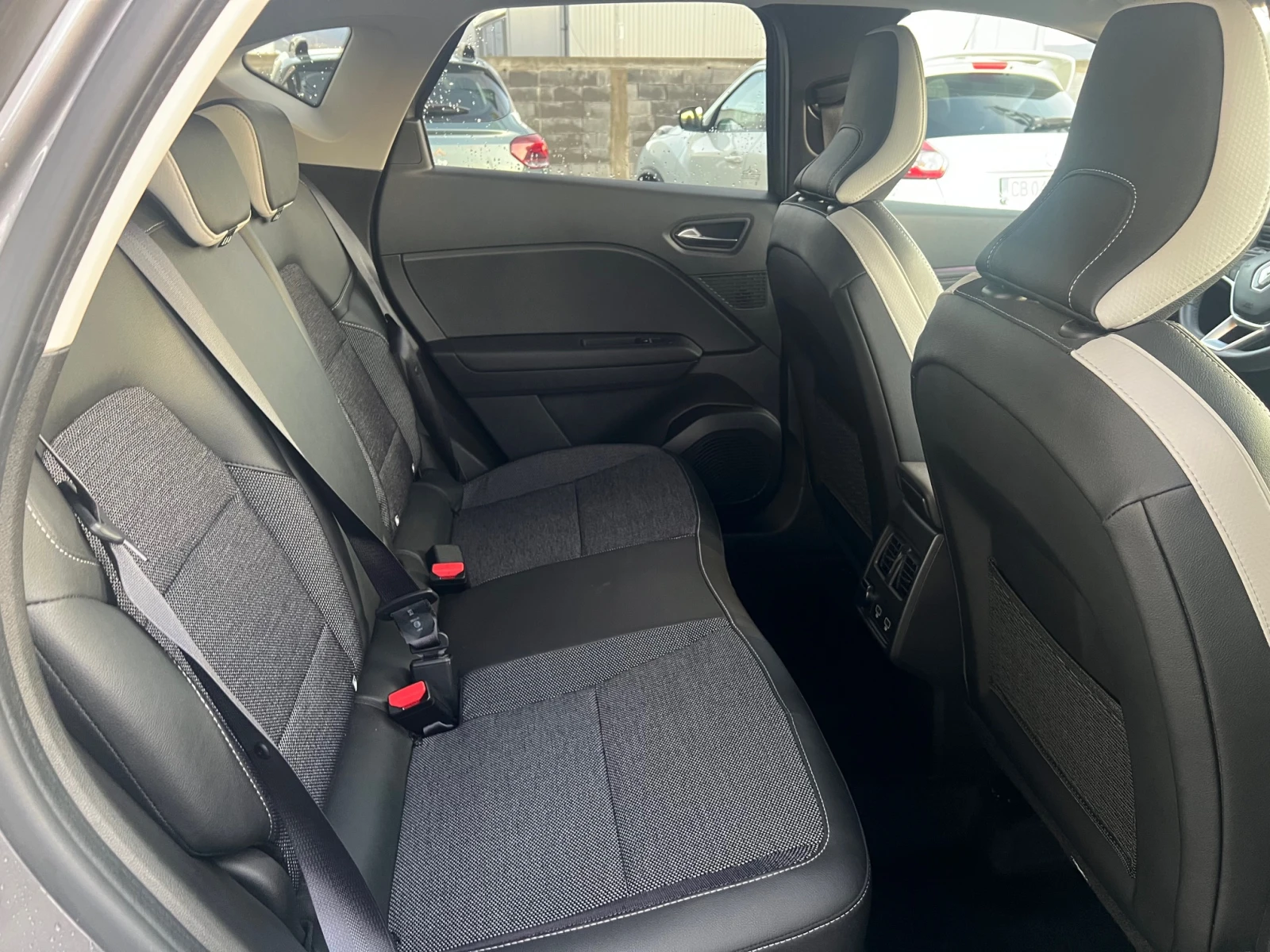 Renault Captur 1.3 TCe / 140 .. | Mobile.bg   16