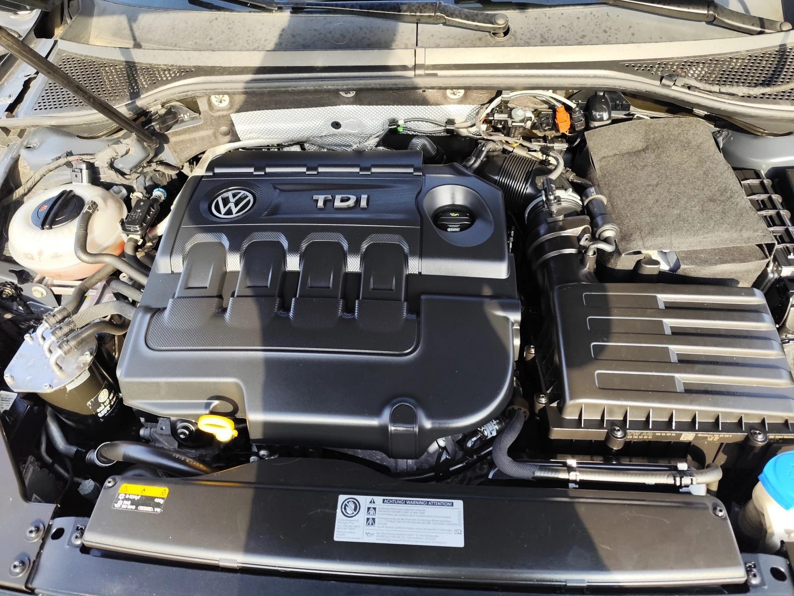 VW Passat 2.0TDi* BLUEMOTION* ���������* �������* LED* NAVI* | Mobile.bg � ����������� 16