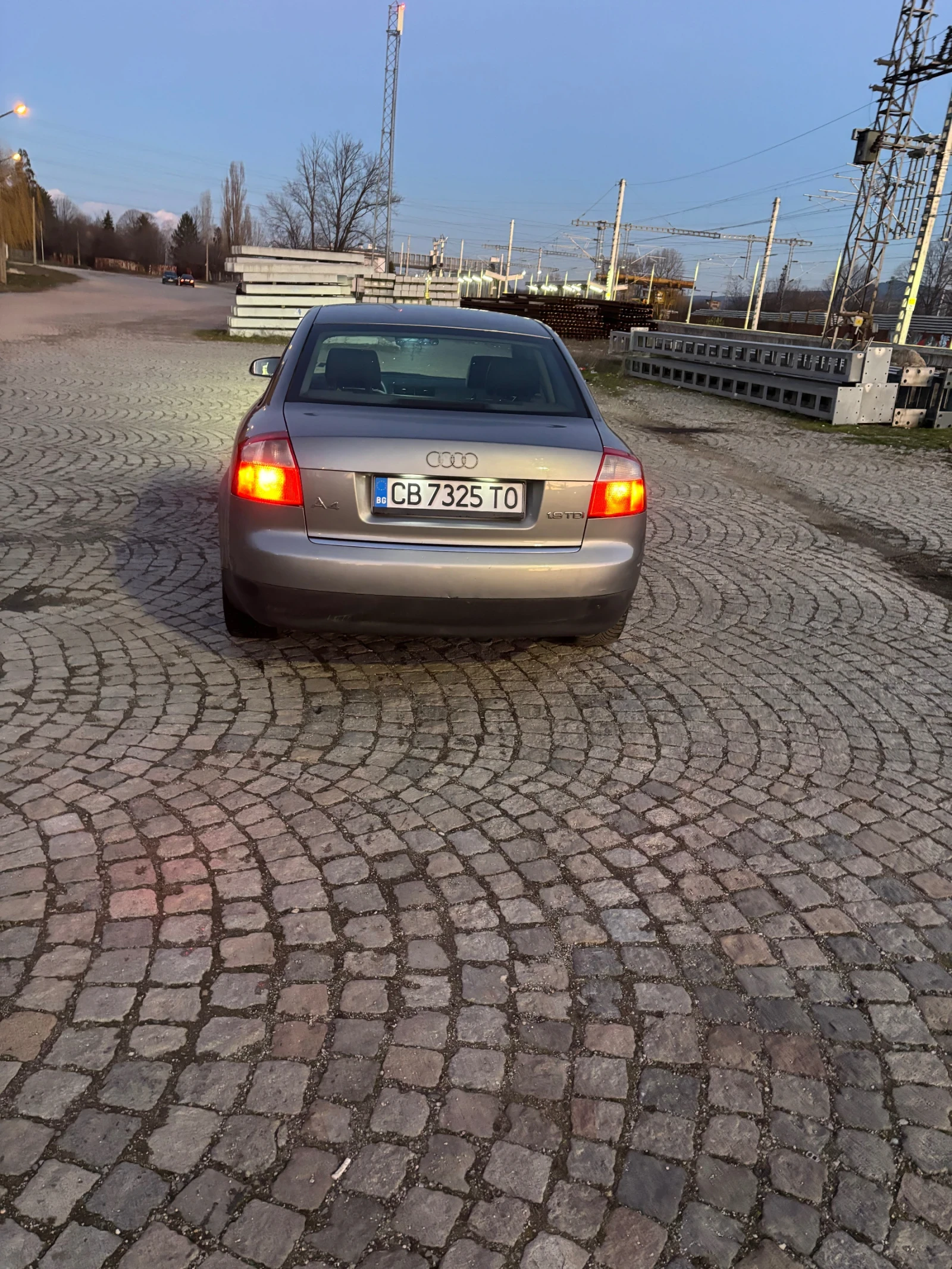 Audi A4 | Mobile.bg � ����������� 4