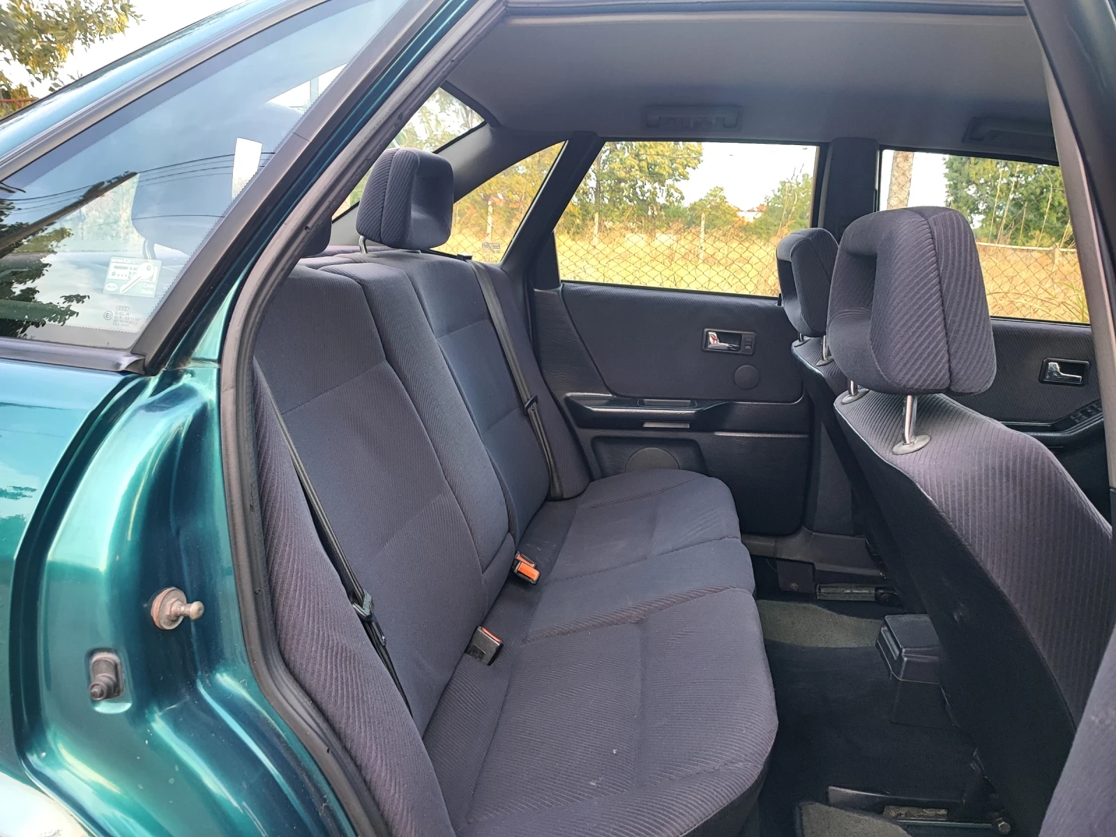 Audi 80 2.3, снимка 10 - Автомобили и джипове - 53804307