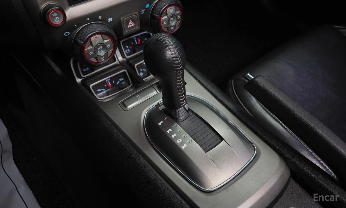 Chevrolet Camaro, снимка 9 - Автомобили и джипове - 53943392