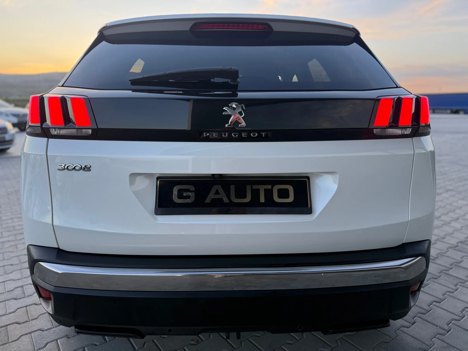 Peugeot 3008 1.5HDI 131 ks Собствен лизинг !!!, снимка 6 - Автомобили и джипове - 54355246