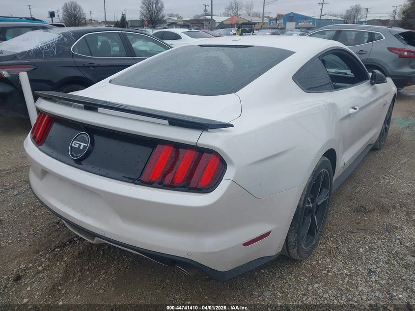 Ford Mustang 5.0l Gt Premium, снимка 4 - Автомобили и джипове - 54389607