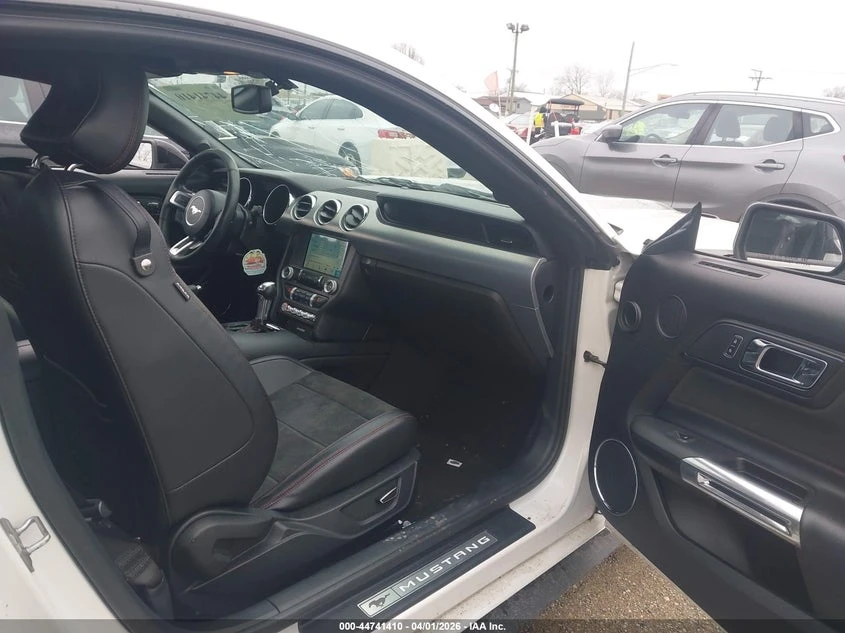 Ford Mustang 5.0l Gt Premium, снимка 5 - Автомобили и джипове - 54389607
