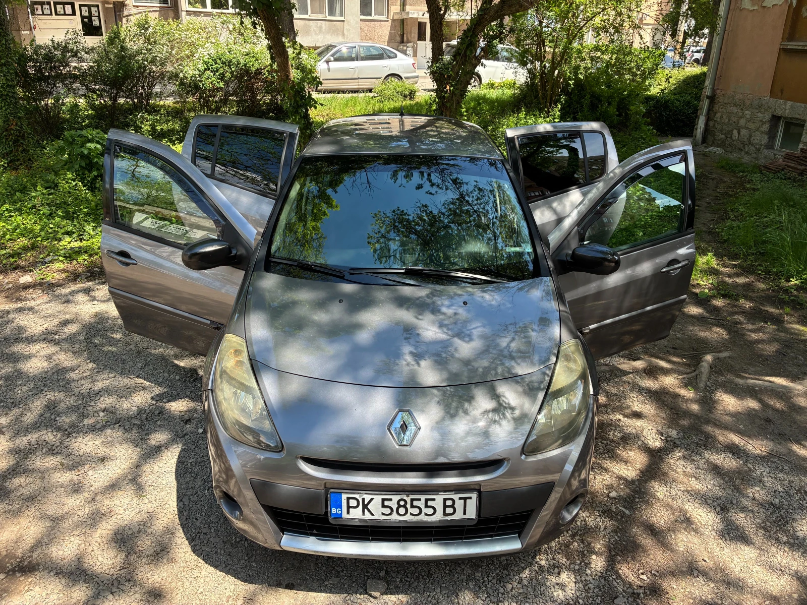Renault Clio Anniversary GT Edition, снимка 9 - Автомобили и джипове - 54493451