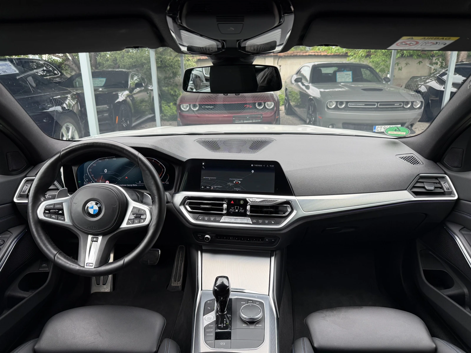 BMW 320 XDRIVE, M-PACK, MILD HYBRID, снимка 12 - Автомобили и джипове - 54542419