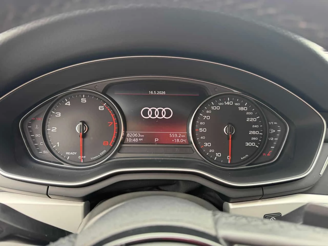 Audi A4 Komfort /LED/DISTRONIC/CARFAX/АВТОКРЕДИТ, снимка 8 - Автомобили и джипове - 54588651