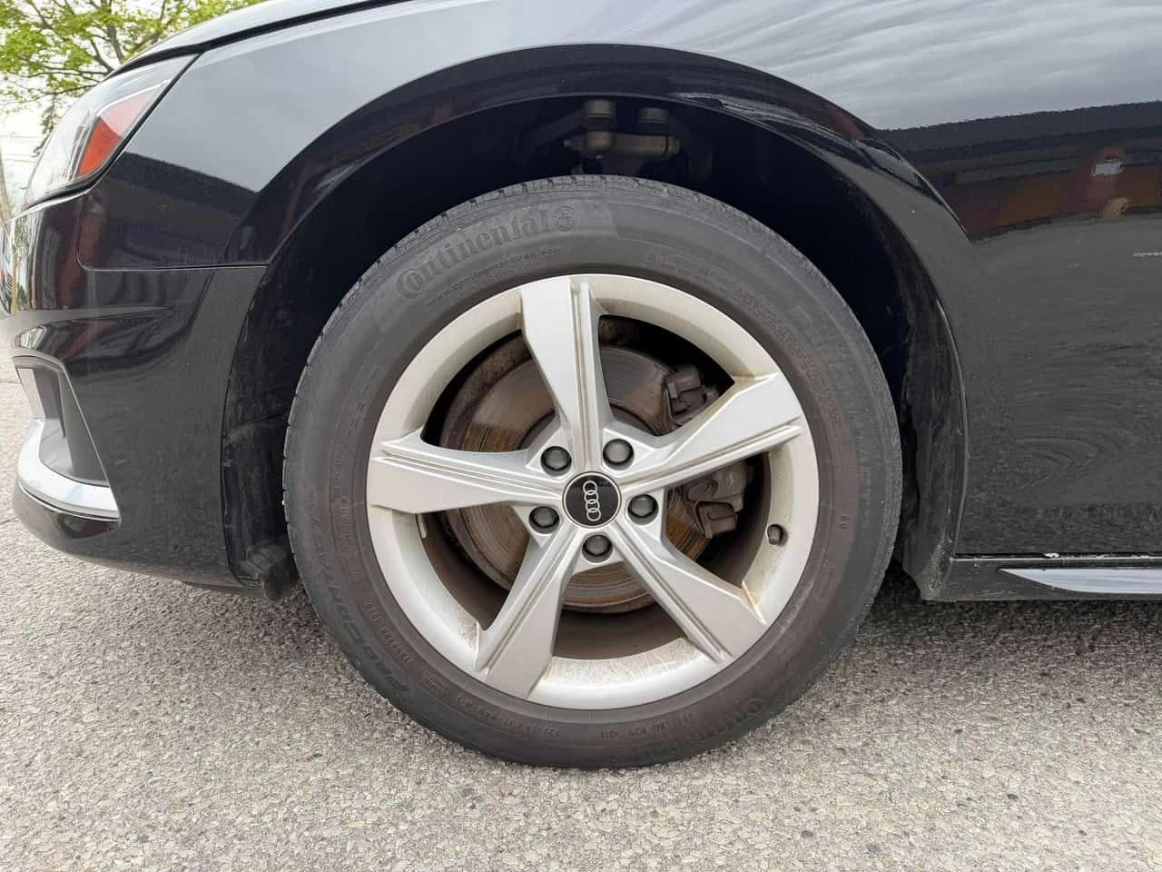 Audi A4 Komfort /LED/DISTRONIC/CARFAX/АВТОКРЕДИТ, снимка 7 - Автомобили и джипове - 54588651