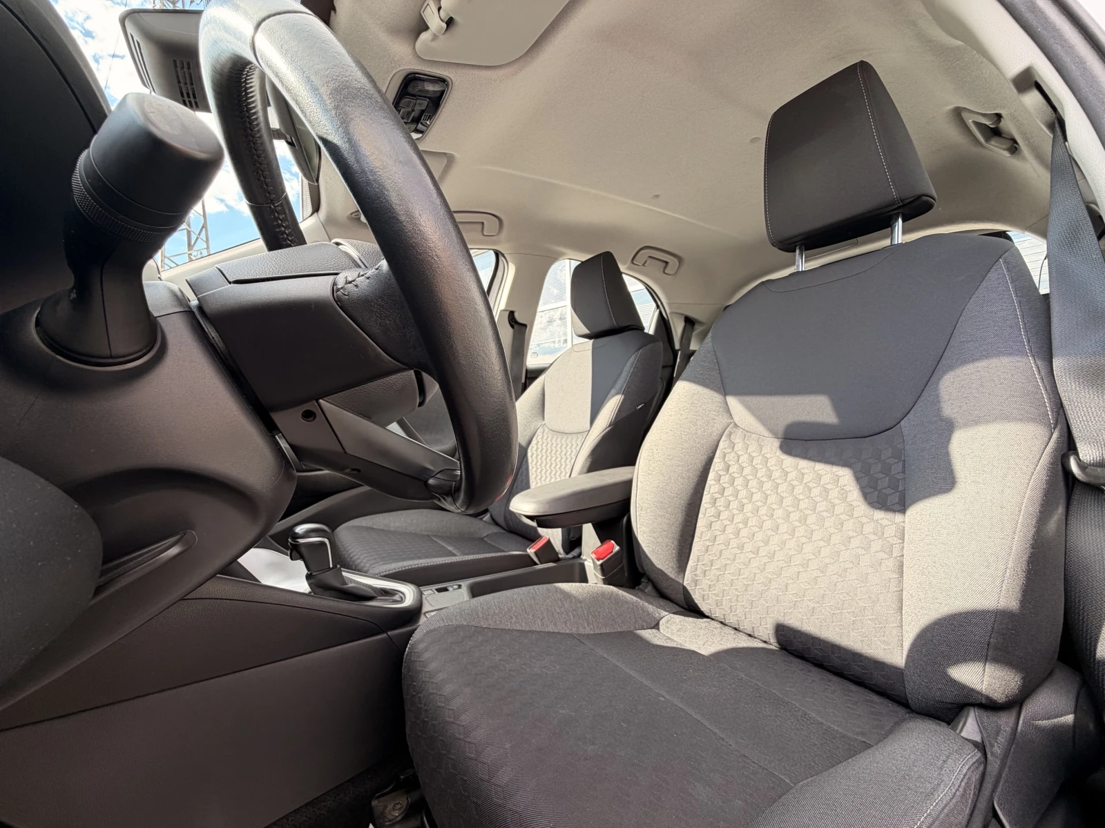 Toyota Yaris 1.5 Hybrid 116 �.� | Mobile.bg � ����������� 12