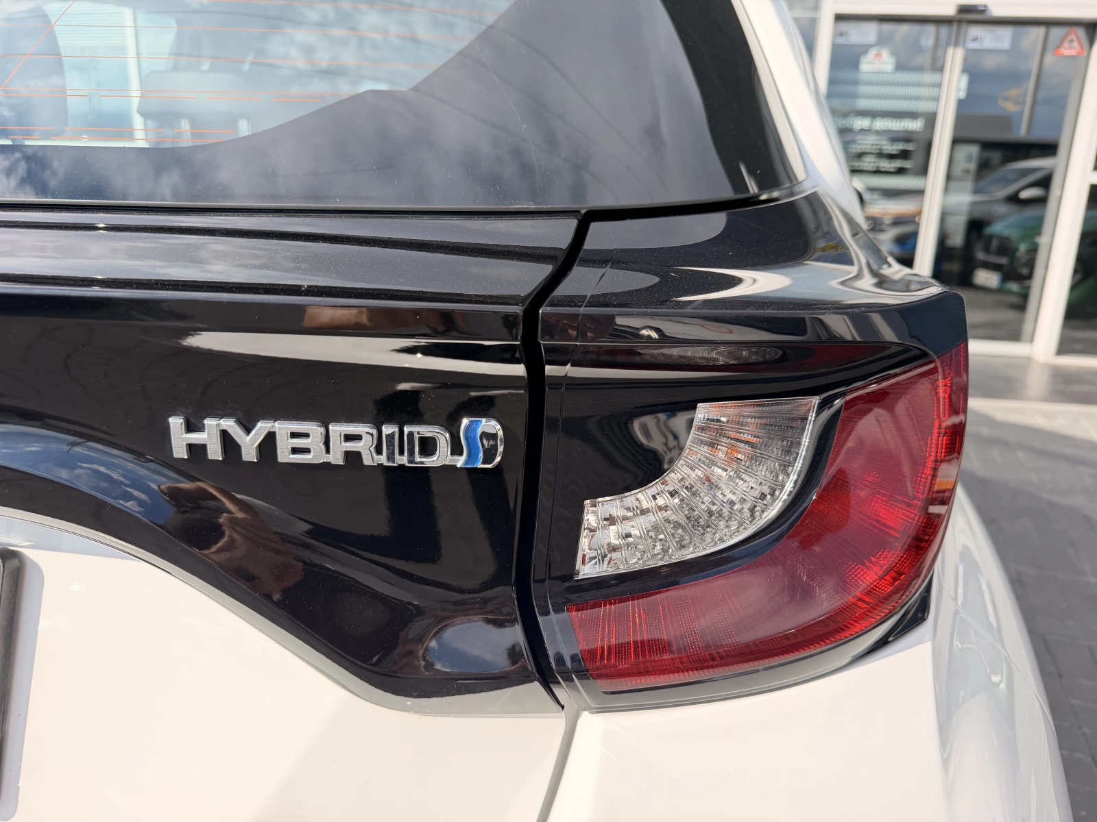 Toyota Yaris 1.5 Hybrid 116 �.� | Mobile.bg � ����������� 7