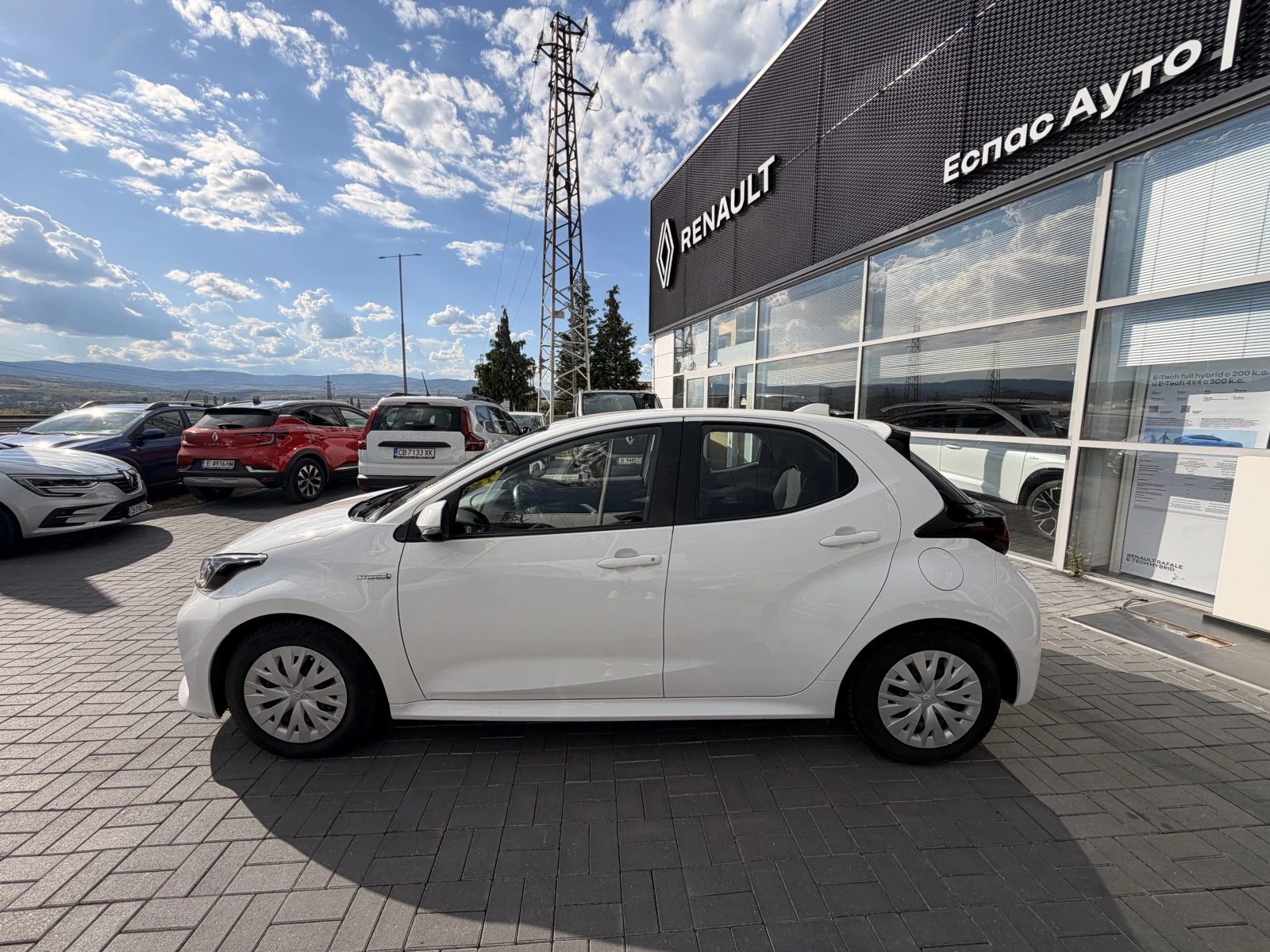 Toyota Yaris 1.5 Hybrid 116 �.� | Mobile.bg � ����������� 9