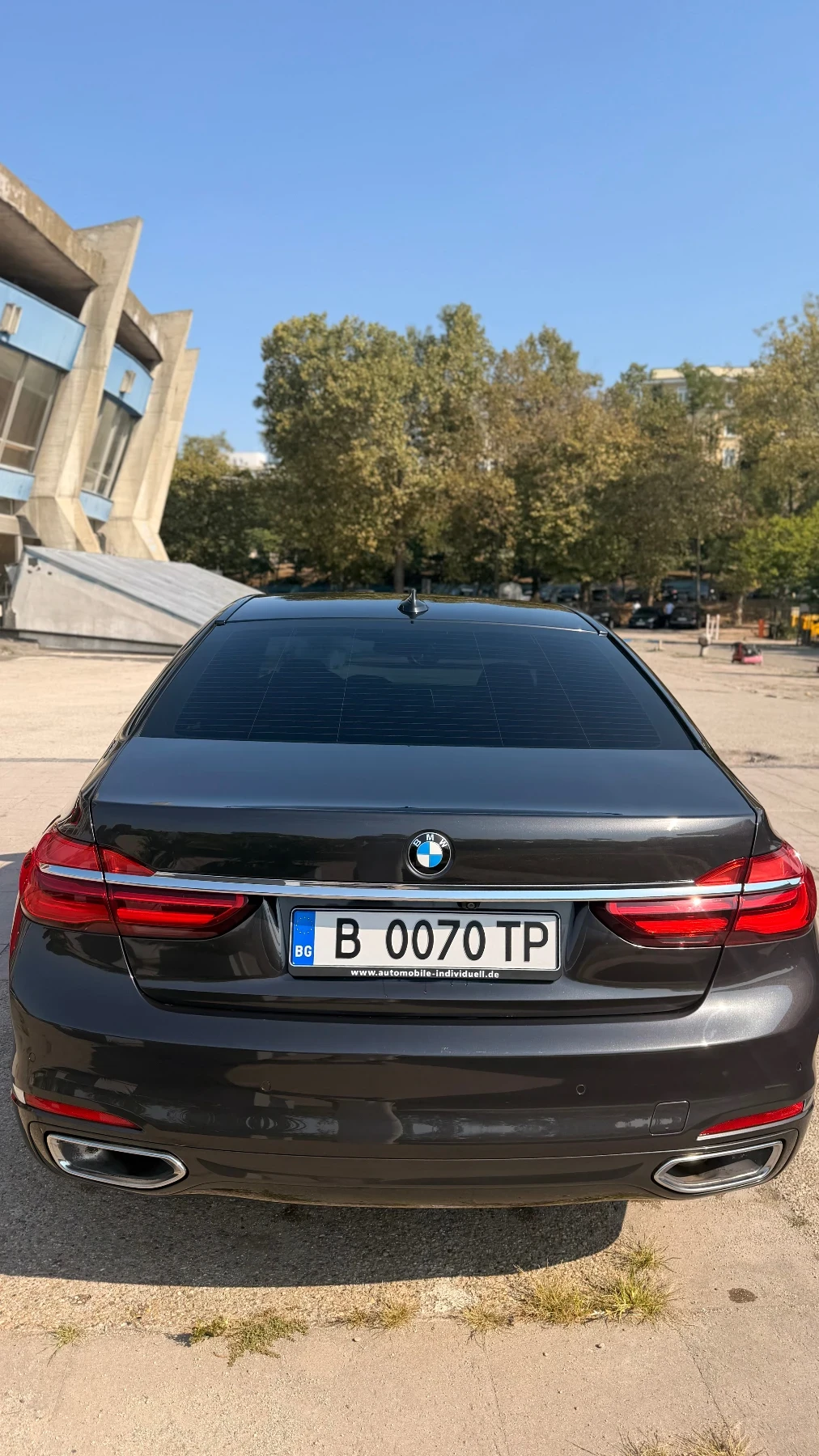 BMW 740 XDRIVE/LASER/MASSAGE/HEAD UP/ SOFT CLOSE, снимка 11 - Автомобили и джипове - 54895419