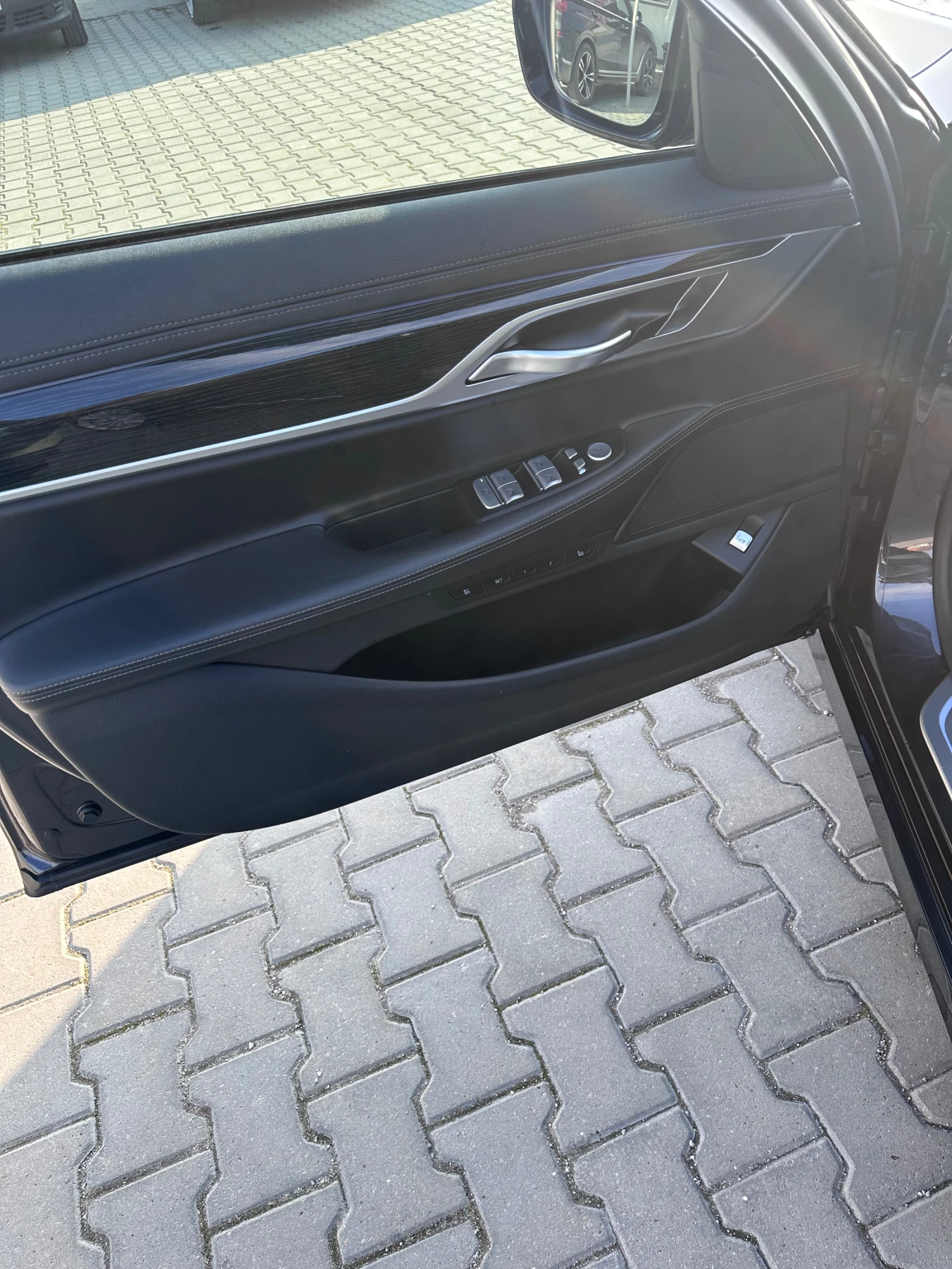 BMW 740, снимка 9 - Автомобили и джипове - 54895419