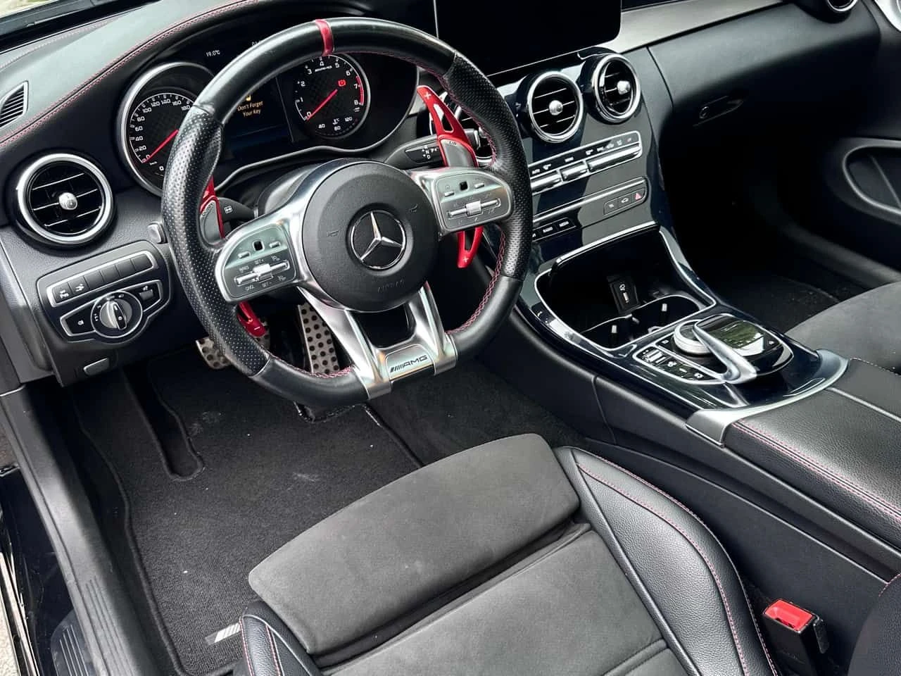 Mercedes-Benz AMG GT C * 43 * АВТОКРЕДИТ БЕЗ ПЪРВОНАЧАЛНА ВНОСКА* , снимка 5 - Автомобили и джипове - 55005990