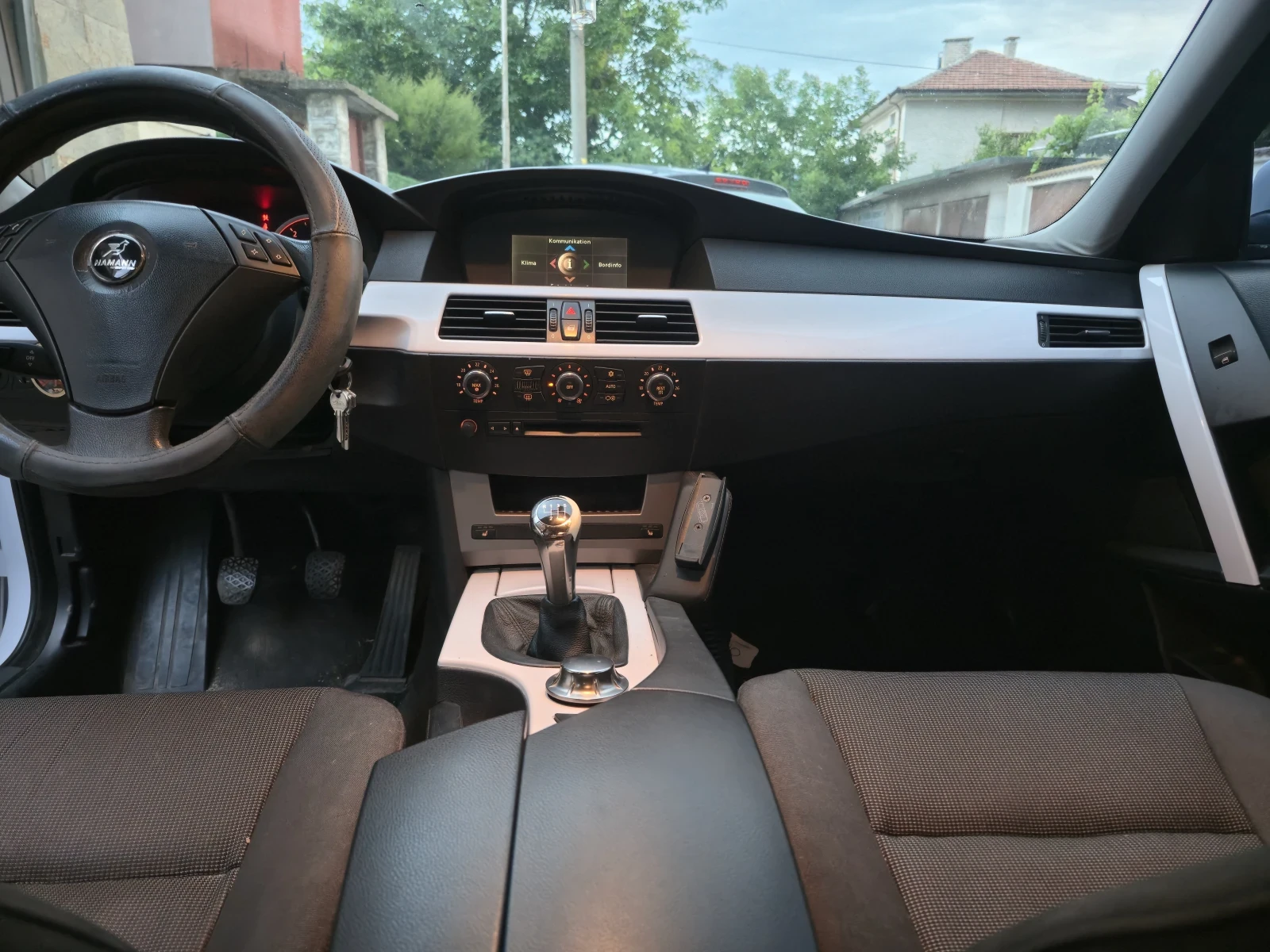 BMW 525 Bmw 525 + чип Перфектно състояние, снимка 8 - Автомобили и джипове - 55143332