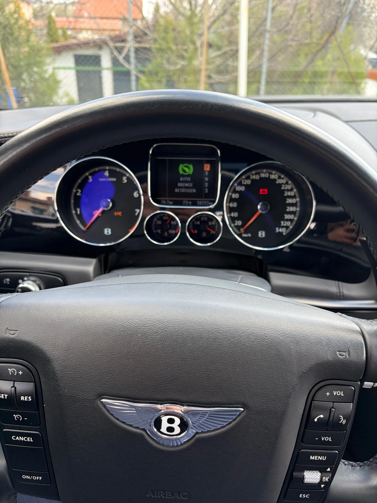 Bentley Flying Spur Бартер- Лизинг, снимка 10 - Автомобили и джипове - 55405409