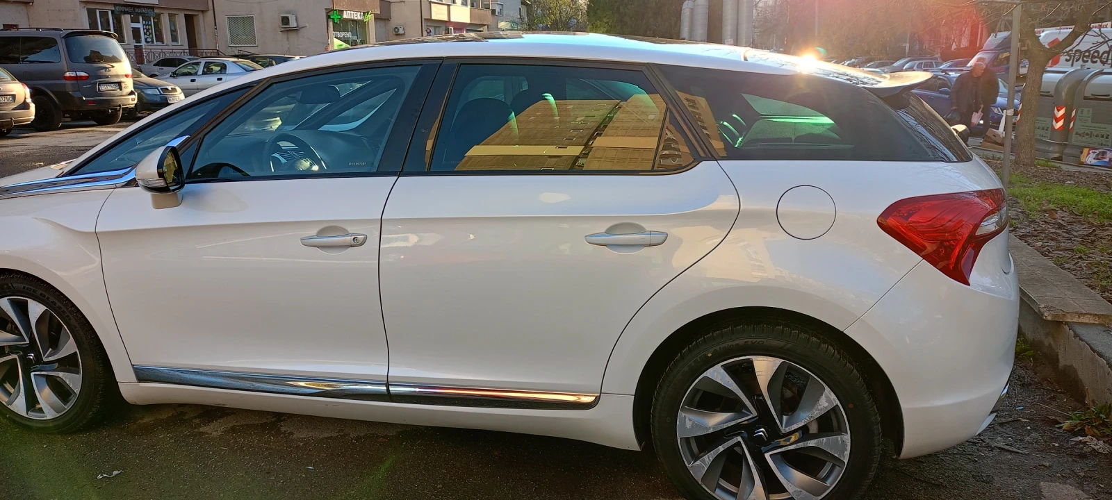 Citroen DS5, снимка 4 - Автомобили и джипове - 56120303