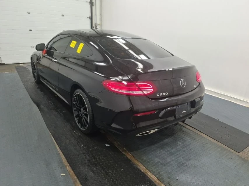 Mercedes-Benz C 300 AMG-pack* Night-Pack* 360* Brum* Pano* Подгрев* , снимка 4 - Автомобили и джипове - 55604641