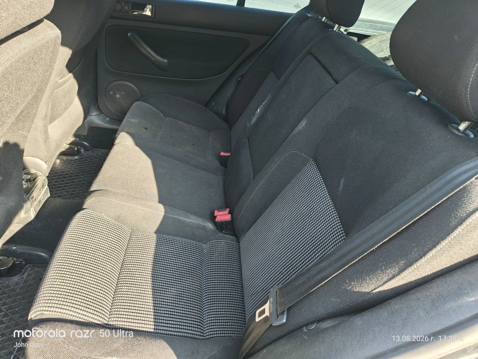 VW Golf 1.9 TDi, 116k.c. , klimatronik , снимка 12 - Автомобили и джипове - 55656970