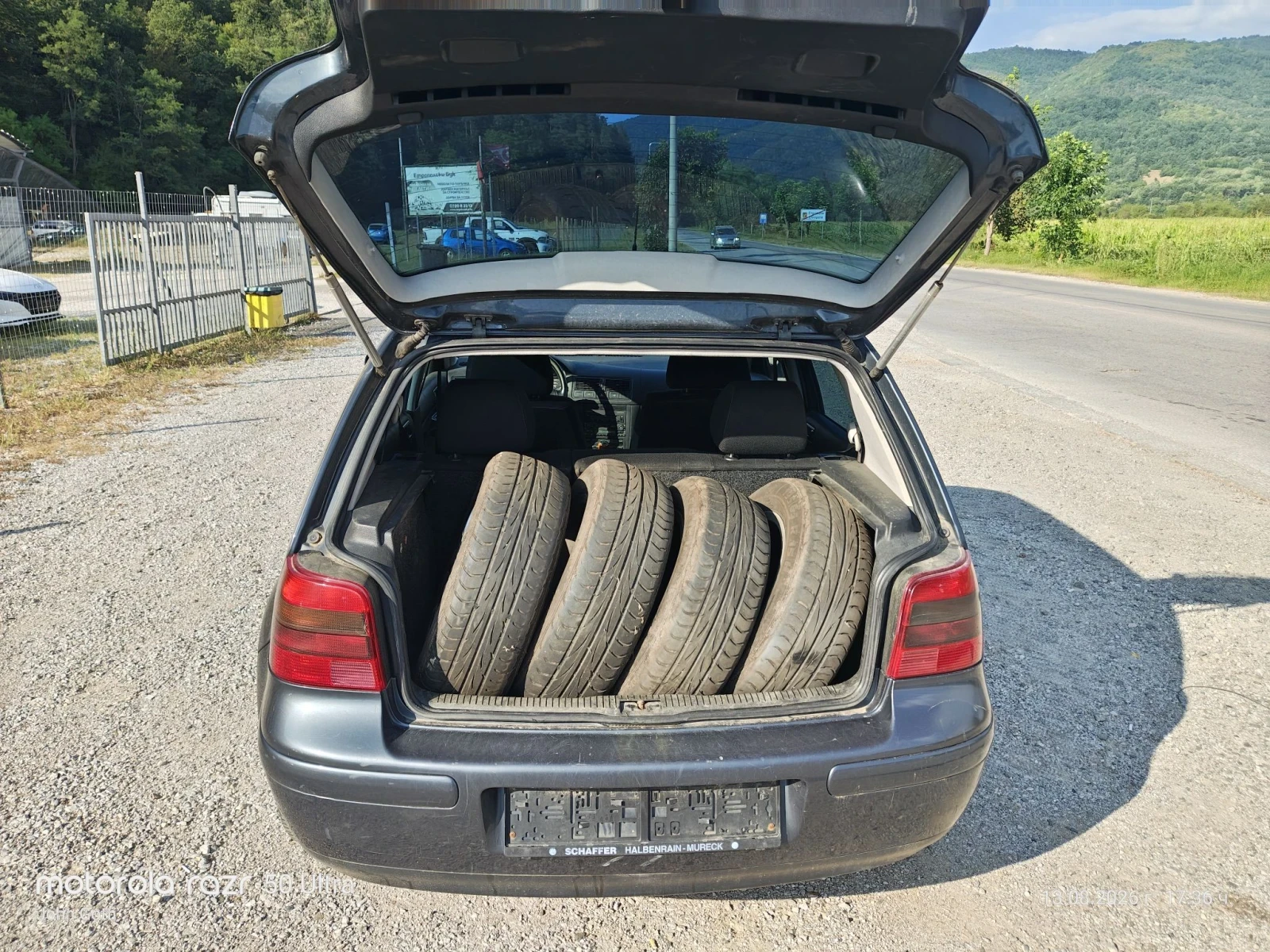 VW Golf 1.9 TDi, 116k.c. , klimatronik , снимка 10 - Автомобили и джипове - 55656970