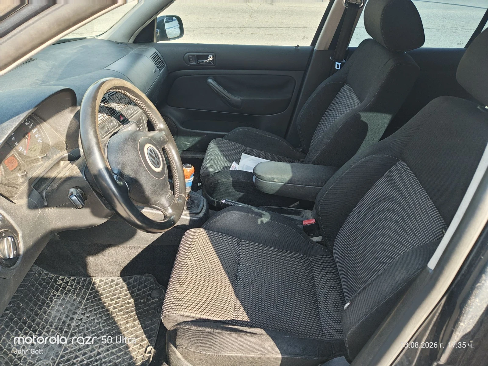 VW Golf 1.9 TDi, 116k.c. , klimatronik , снимка 11 - Автомобили и джипове - 55656970