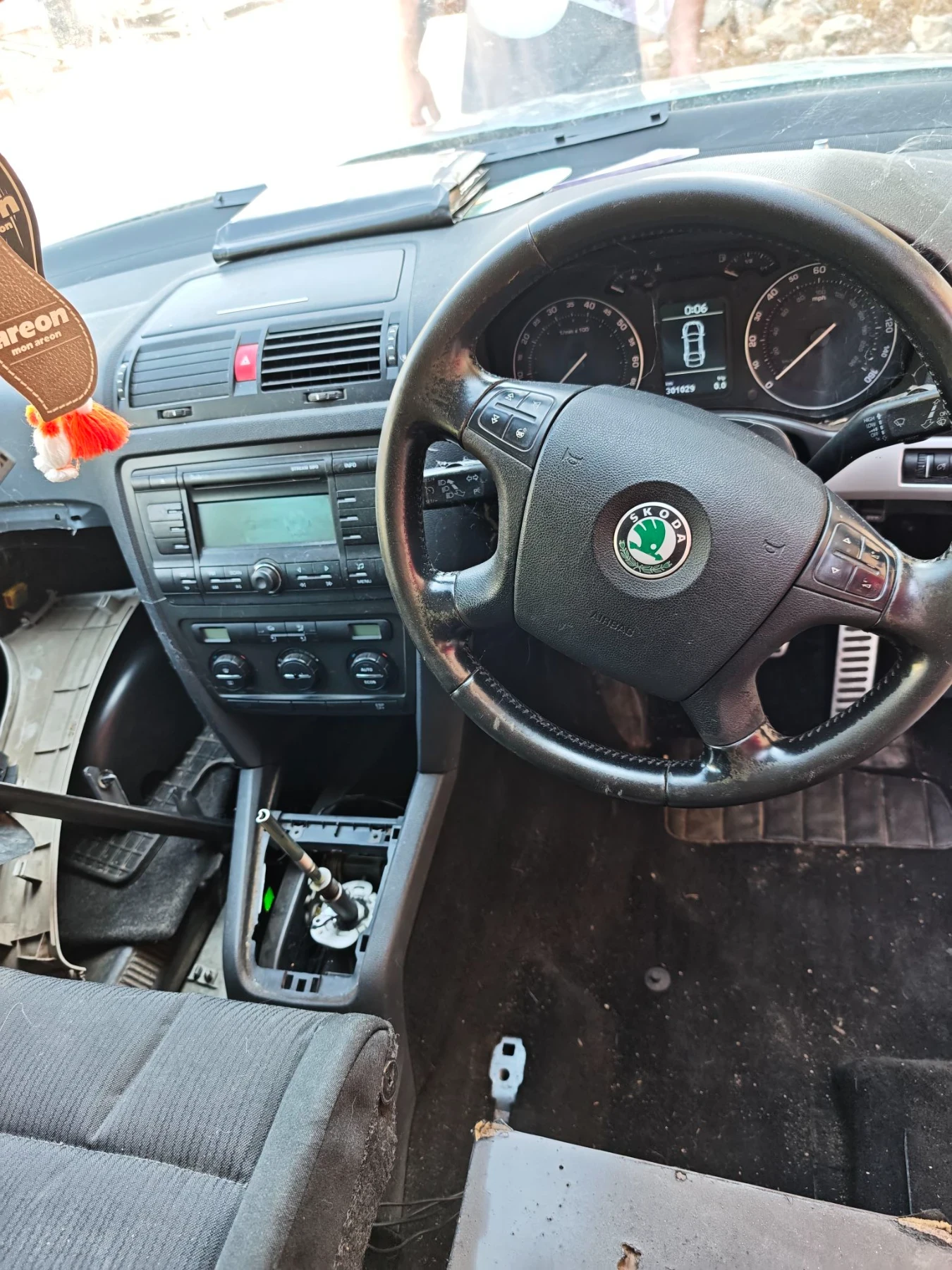Skoda Octavia Scout 2000cc 110ks, снимка 7 - Автомобили и джипове - 55803694